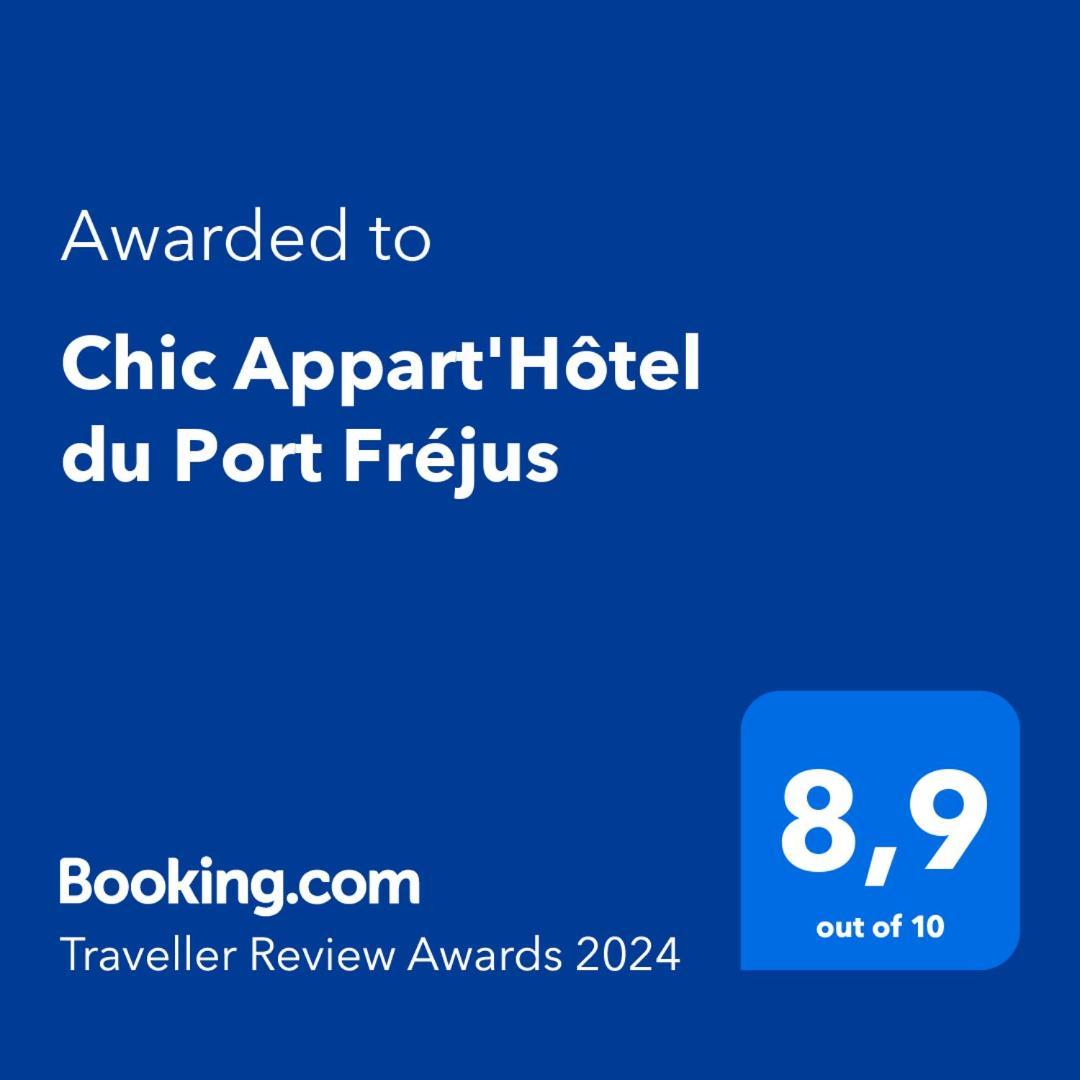 Chic Appart Du Port Fréjus Exteriör bild