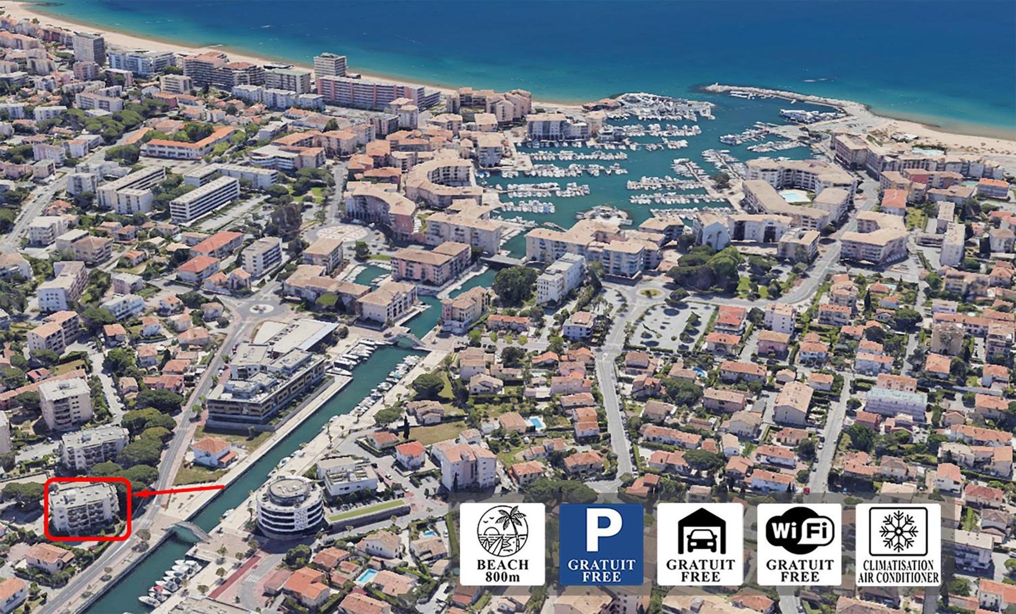 Chic Appart Du Port Fréjus Exteriör bild